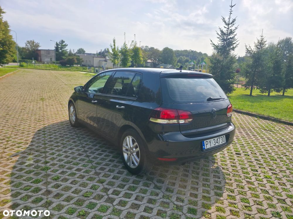Volkswagen Golf VI 1.6 TDI Comfortline - 4
