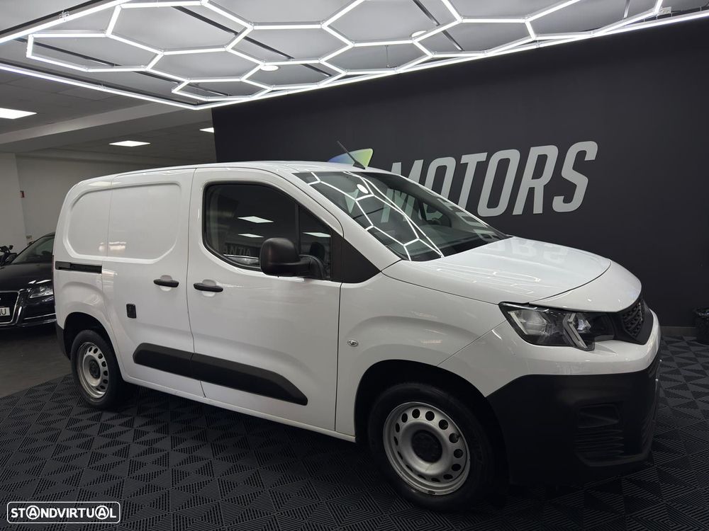 Peugeot Partner 1.6 BlueHDi Outdoor - 1
