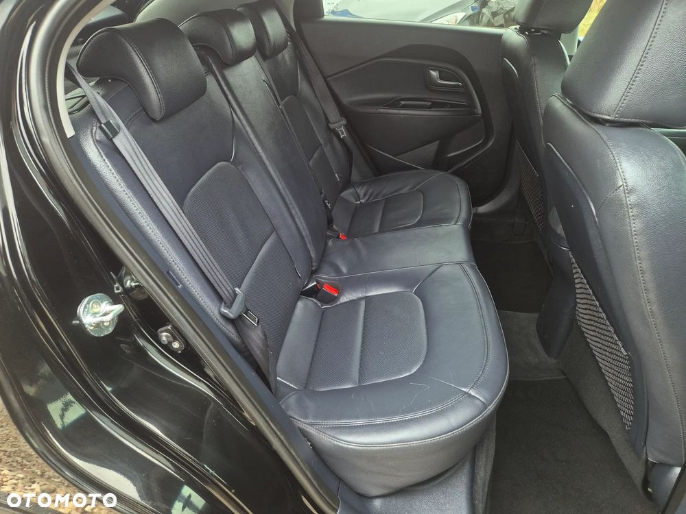 Kia Rio 1.4 Automatik Platinum Edition - 33