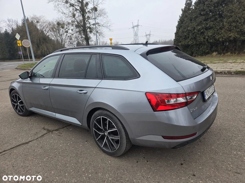 Skoda Superb 2.0 TDI Active - 25