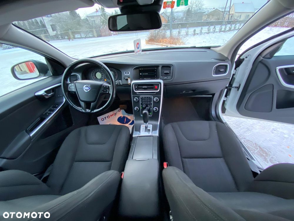 Volvo V60 - 15