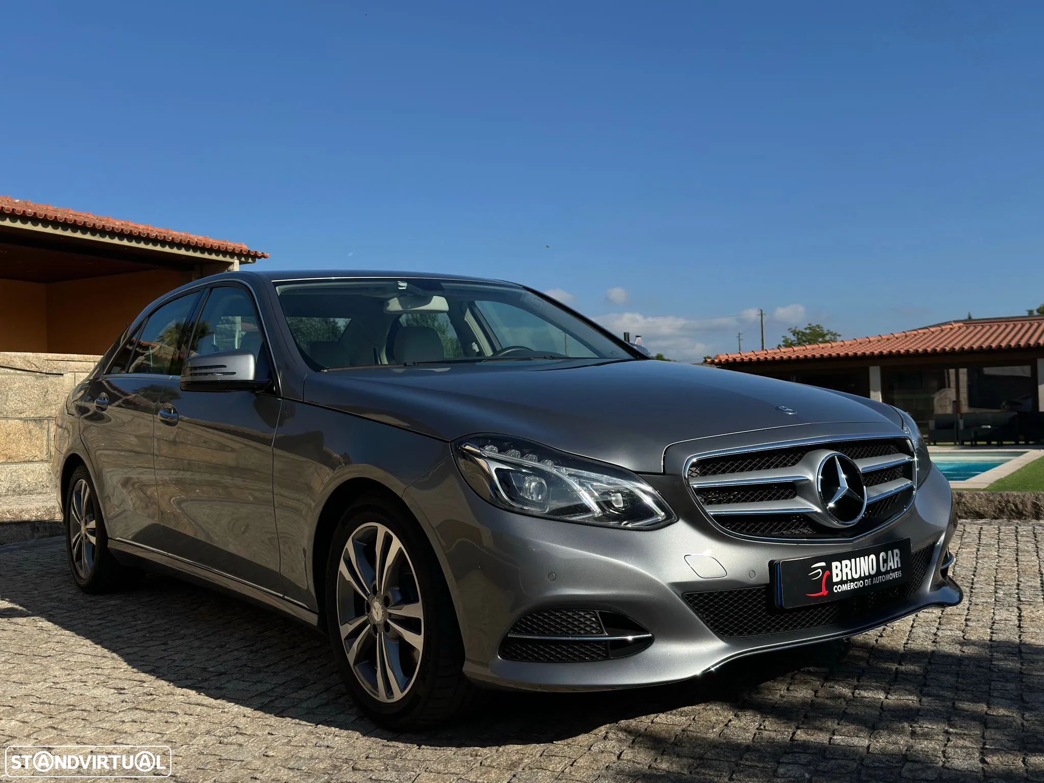 Mercedes-Benz E 300 Bluetec Hybrid Avantgarde 107g - 1