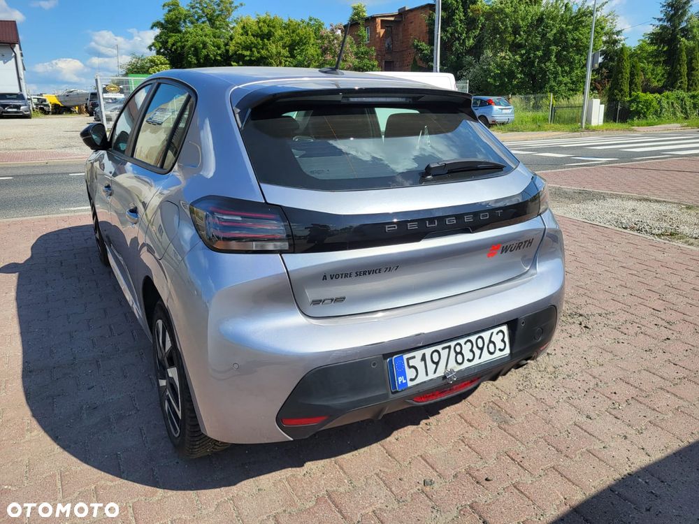 Peugeot 208 Benzin 100 Allure - 5