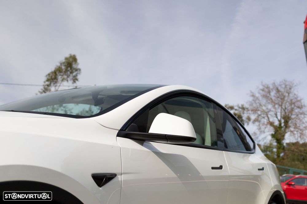 Tesla Model Y Long Range Tração Integral - 11