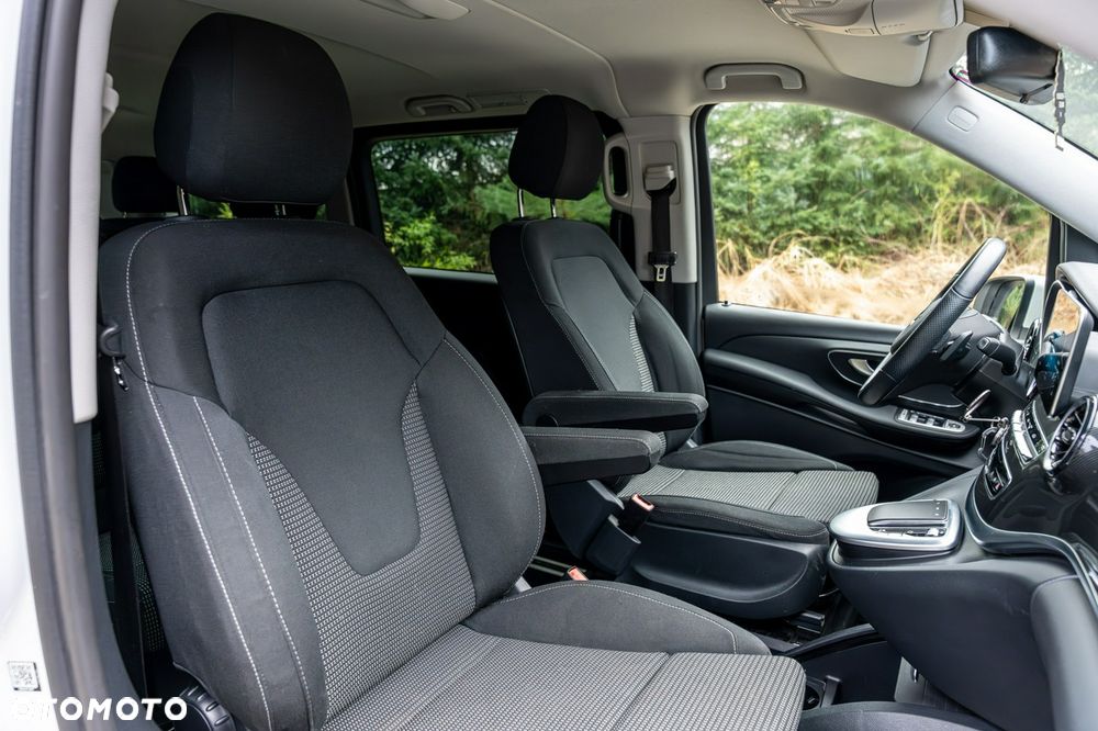 Mercedes-Benz Klasa V 250 d 4-Matic 9G-Tronic - 25