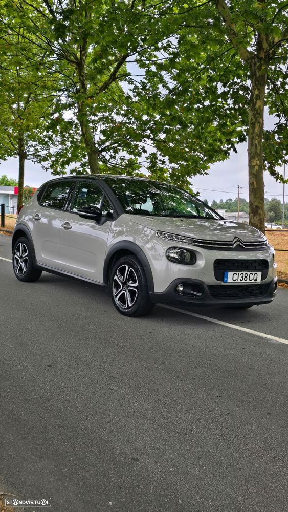 Citroën C3 1.2 PureTech Shine EAT6 - 1