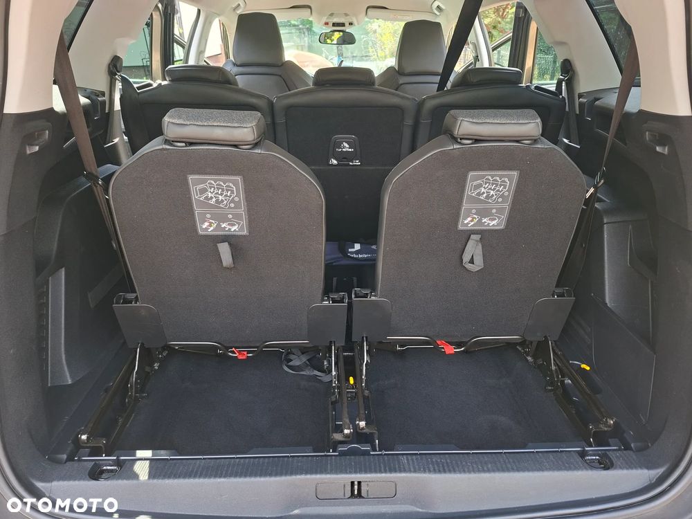 Peugeot 5008 - 15