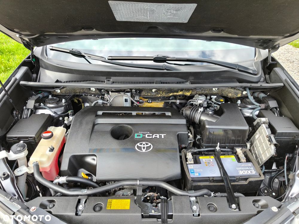 Toyota RAV4 2.2 D-4D 4x4 Automatik Executive - 25