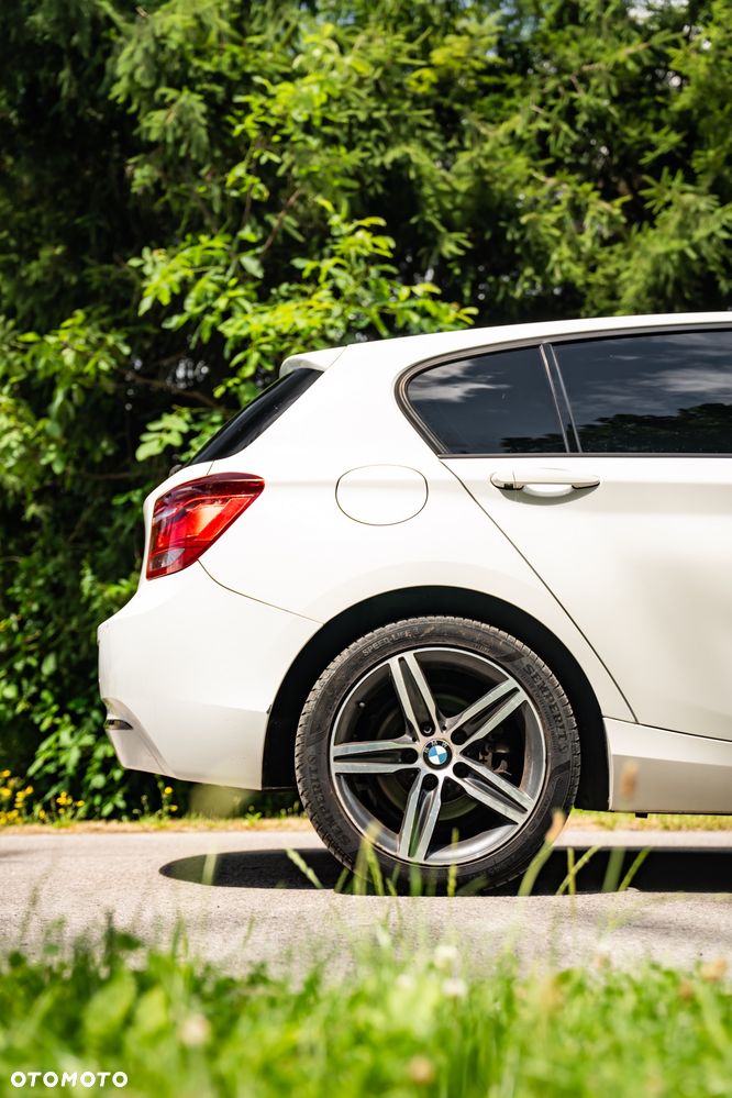 BMW Seria 1 118i Sport Line - 10