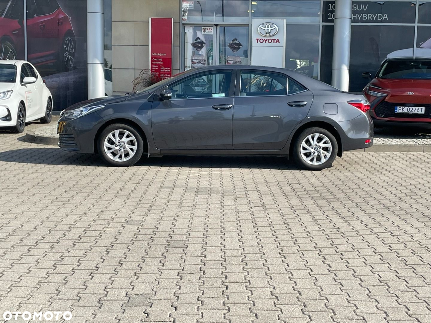 Toyota Corolla - 3