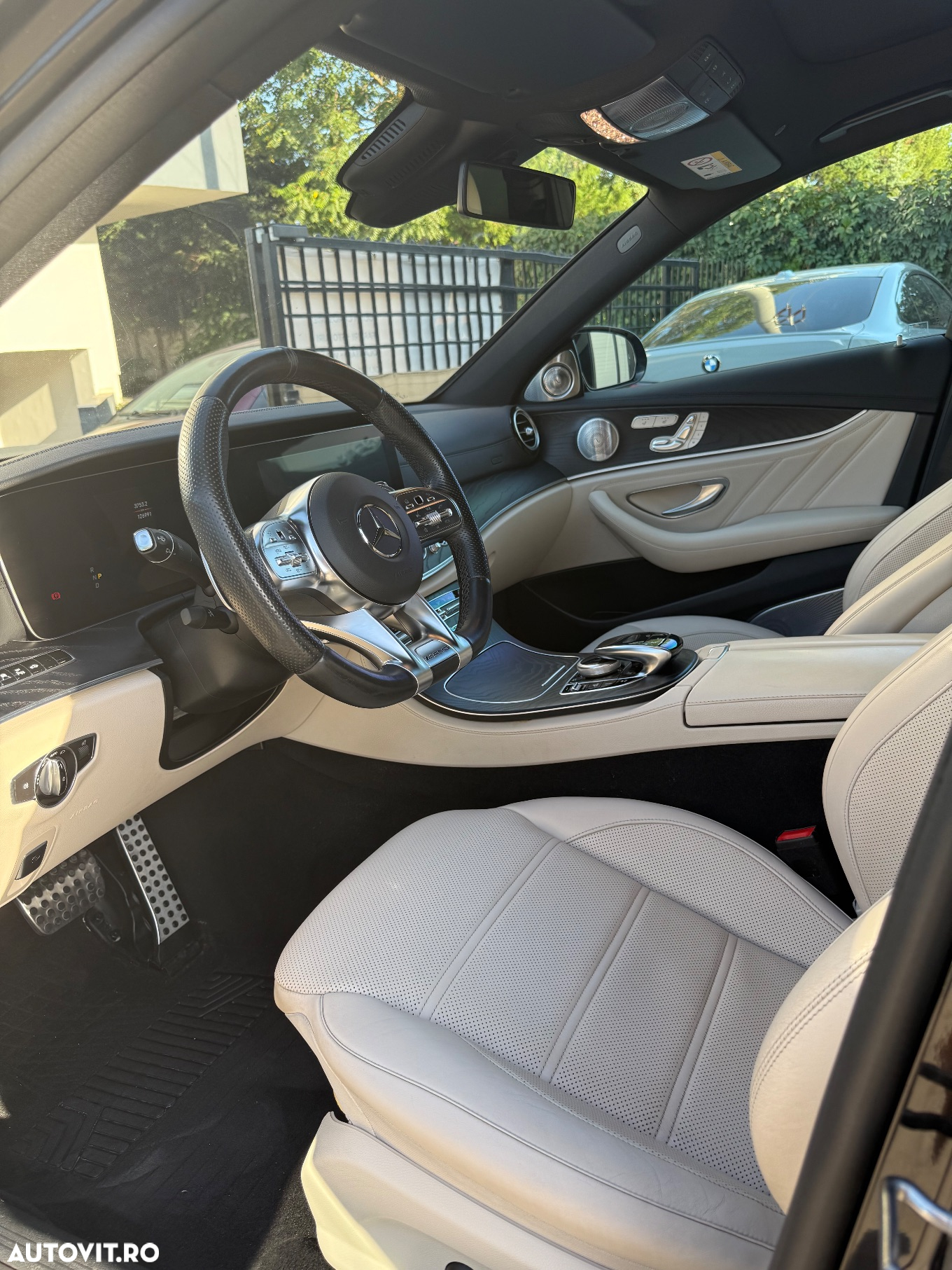 Mercedes-Benz E AMG 53 4MATIC Aut. - 13