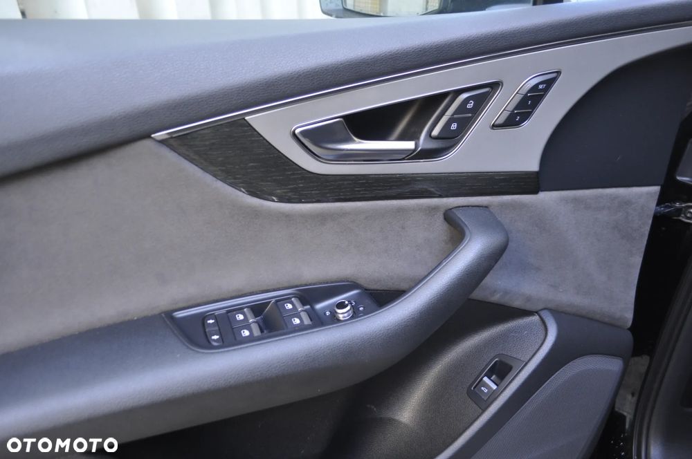 Audi Q7 3.0 TDI ultra Quattro Tiptronic - 9