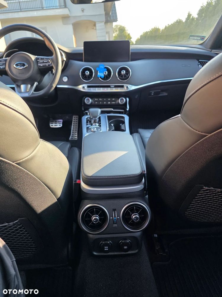 Kia Stinger 3.3 T-GDI V6 GT Prestige Line AWD - 19