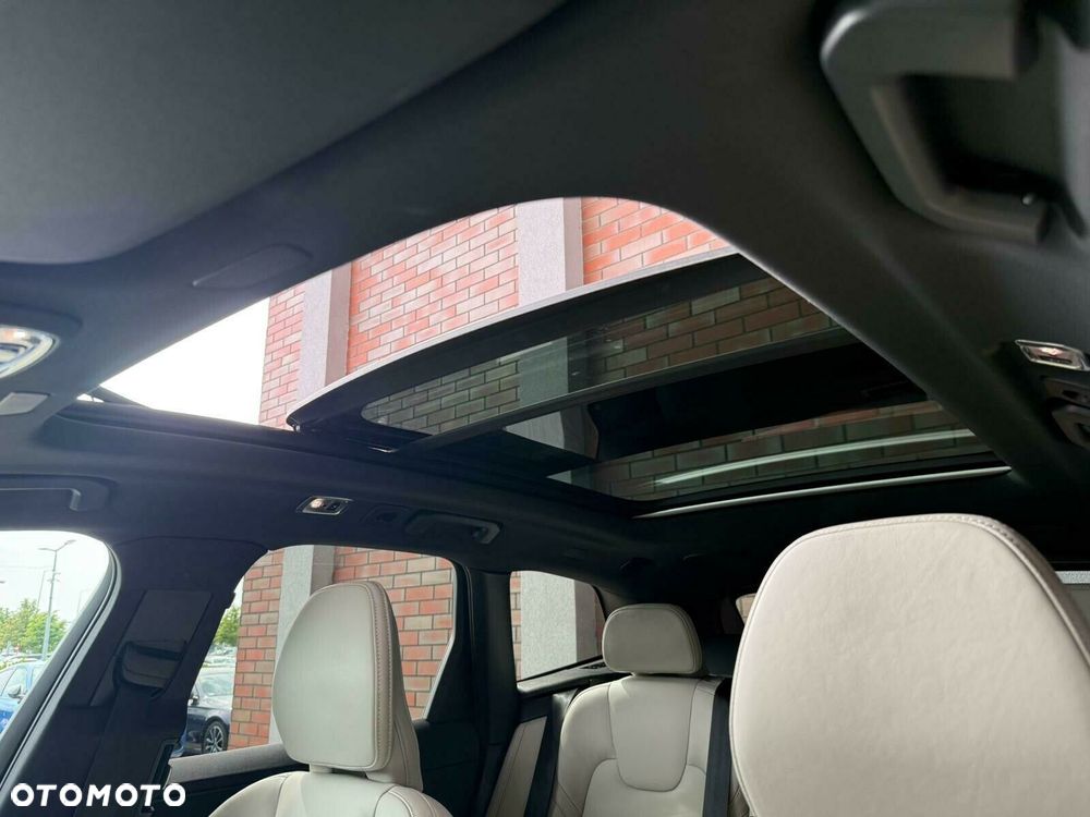 Volvo XC 60 - 22