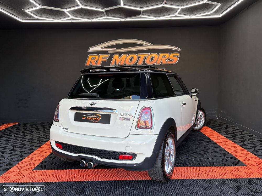 MINI 3 Portas Cooper S - 8