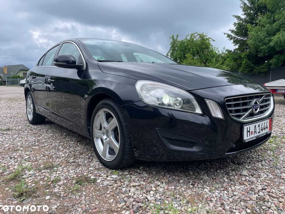 Volvo S60 D3 Summum - 2