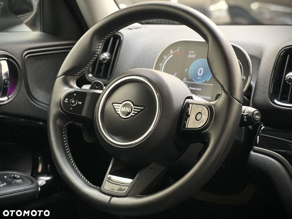 MINI Countryman - 25
