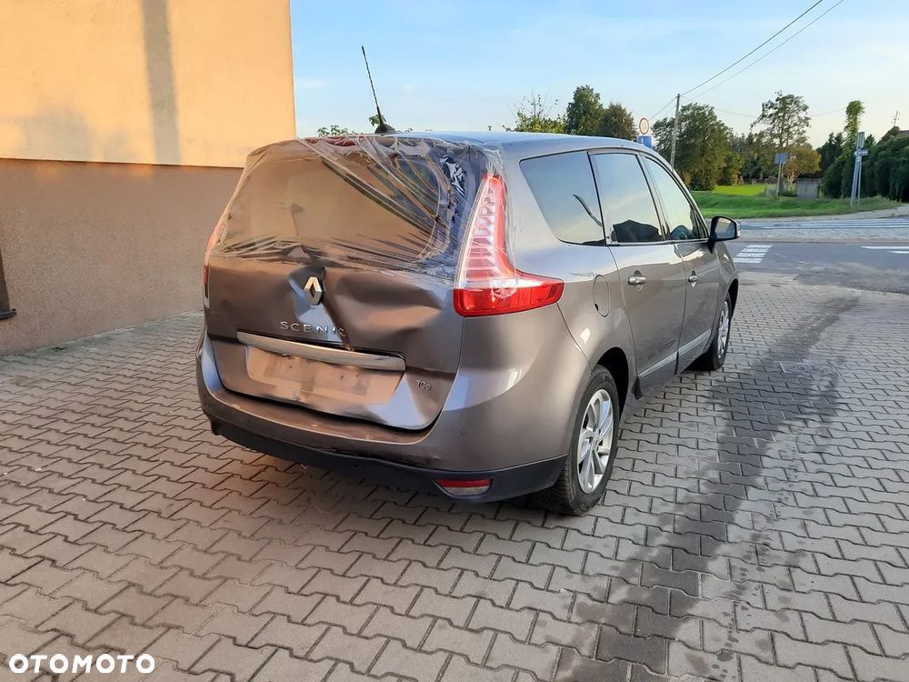 Renault Grand Scenic - 7