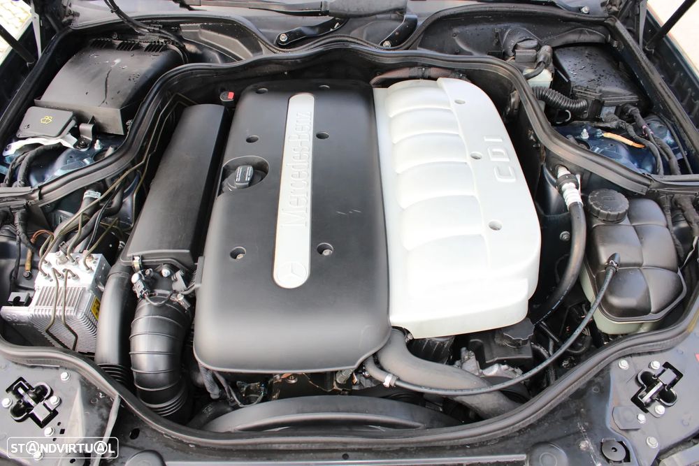 Mercedes-Benz E 320 CDI Elegance - 10