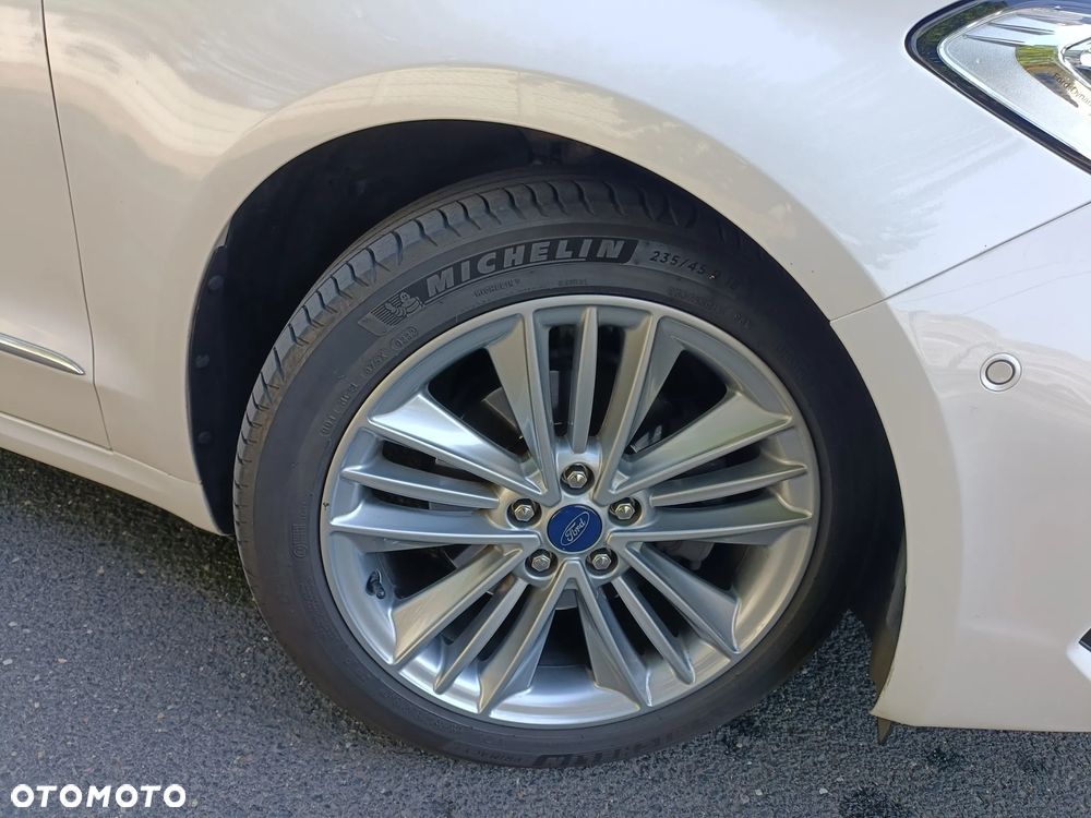 Ford Mondeo 2.0 EcoBlue Allrad VIGNALE - 7