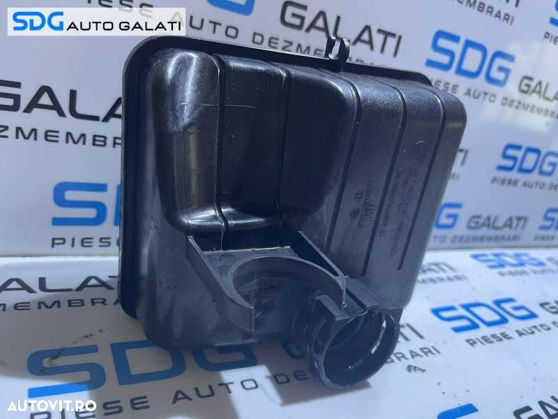 Rezonator Admisie Aer BMW Seria 5 F10 F11 2.0 D N47 2010 - 2016 Cod 8512249 851201402[S0327] - 2