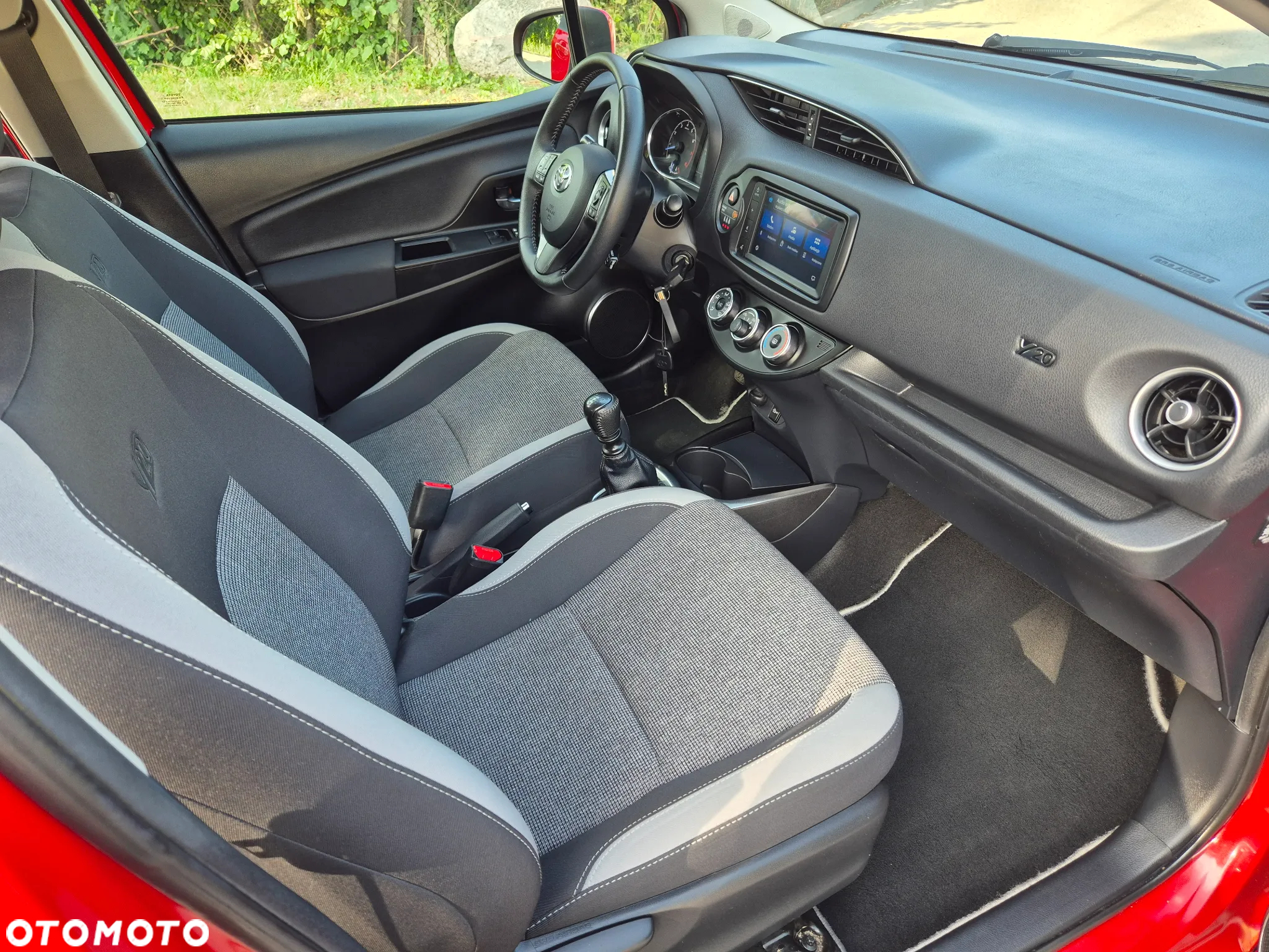 Toyota Yaris 1,5-Dual-VVT-iE Y20 Club - 20