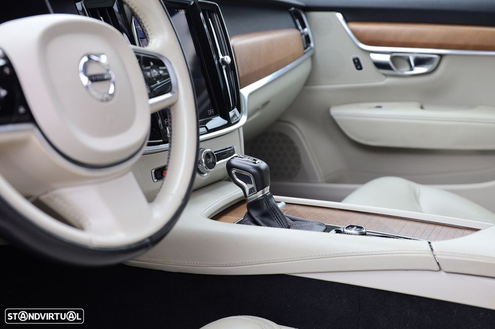 Volvo V90 2.0 D4 Inscription Geartronic - 15