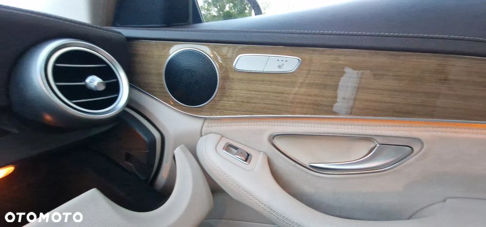 Mercedes-Benz Klasa C 220 (BlueTEC) d 7G-TRONIC - 15