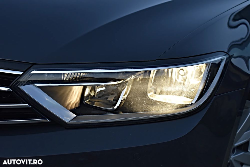 Volkswagen Passat Variant 2.0 TDI DSG (BlueMotion Technology) Comfortline - 27