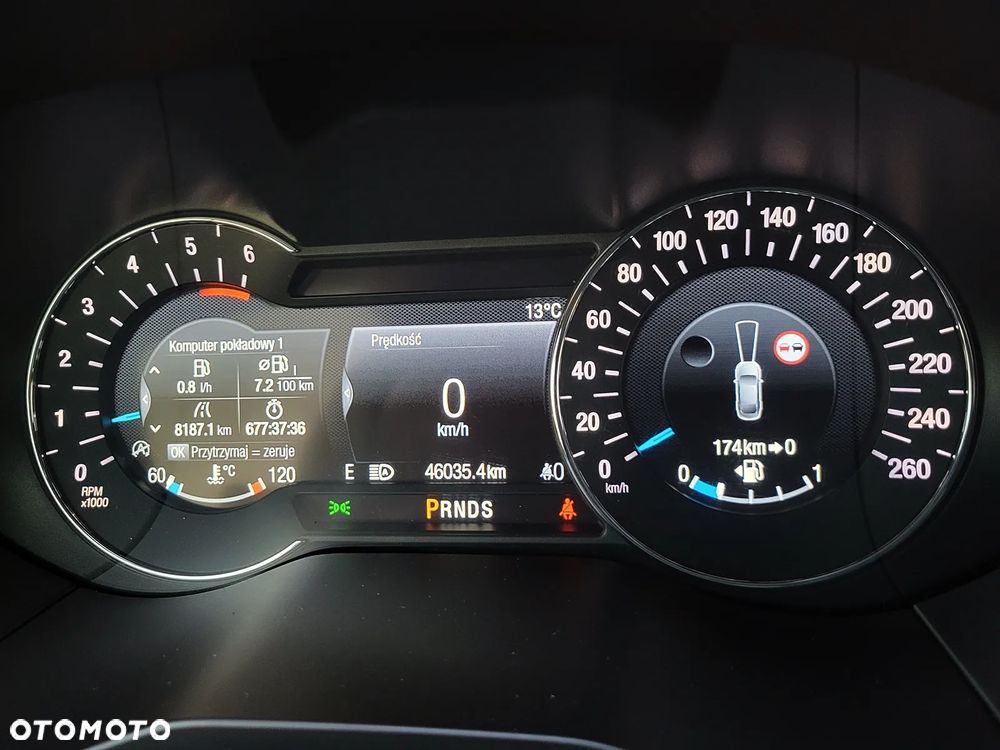 Ford S-Max - 32