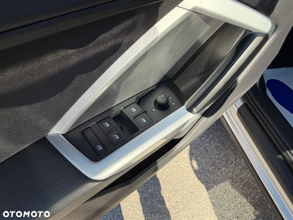 Audi Q3 35 TDI S tronic - 30