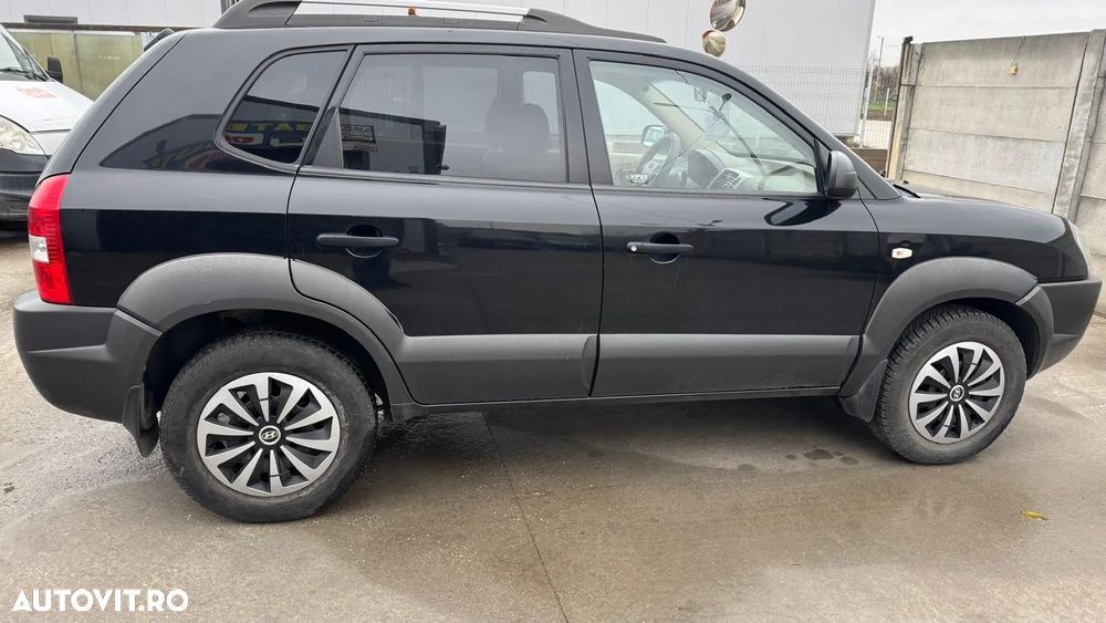 Hyundai Tucson 2.0 DOHC 2WD - 2