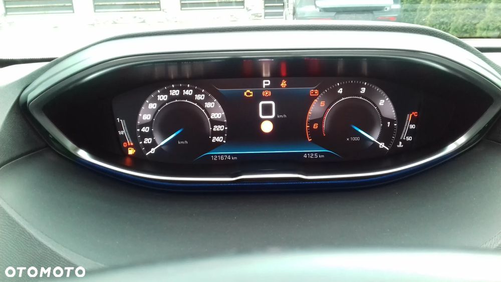 Peugeot 3008 1.5 BlueHDi Allure S&S EAT8 - 34