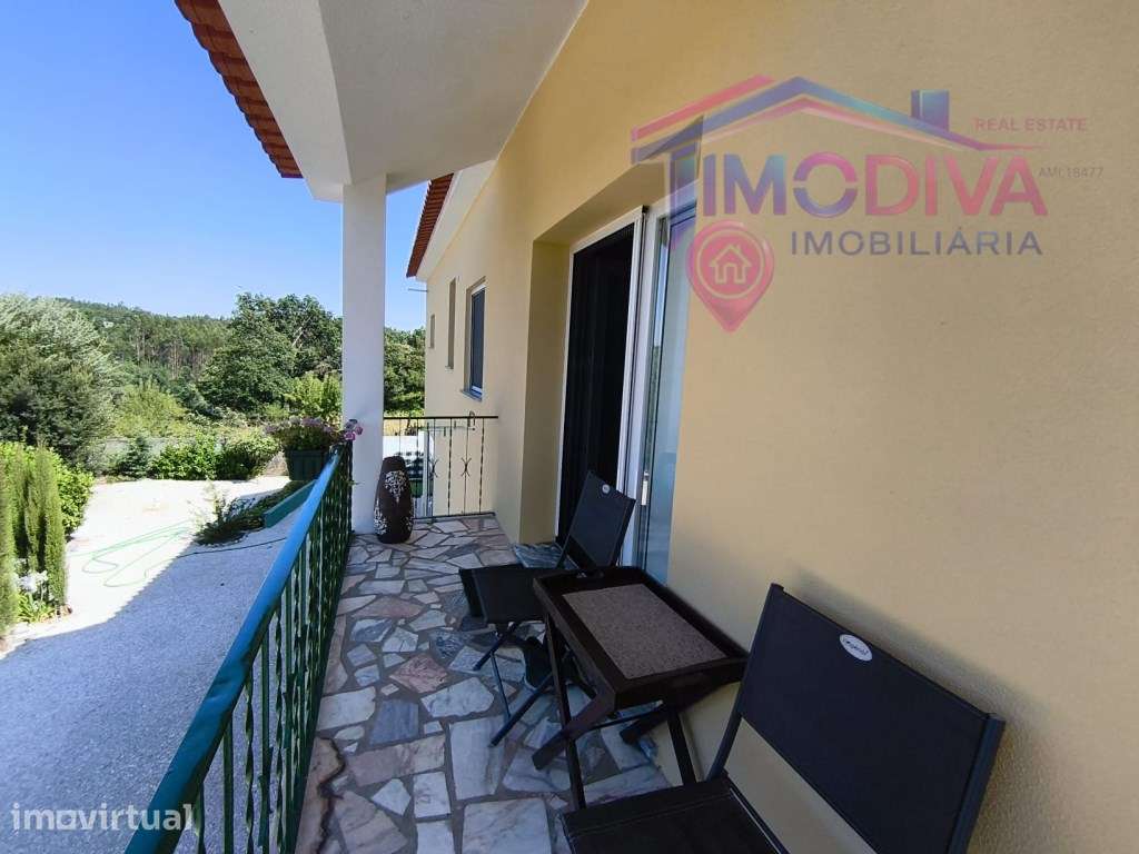 Moradia T3 recentemente renovada, com jardim em Graça, Pedrogão Grande - Grande imagem: 5/60