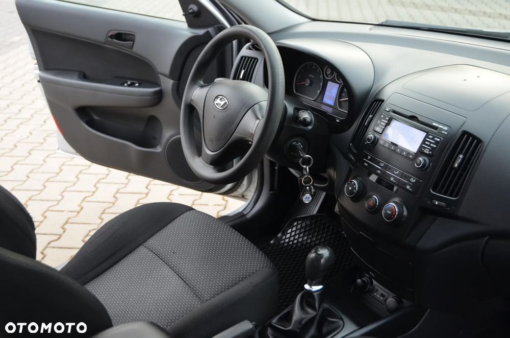 Hyundai i30 1.4 Classic - 25