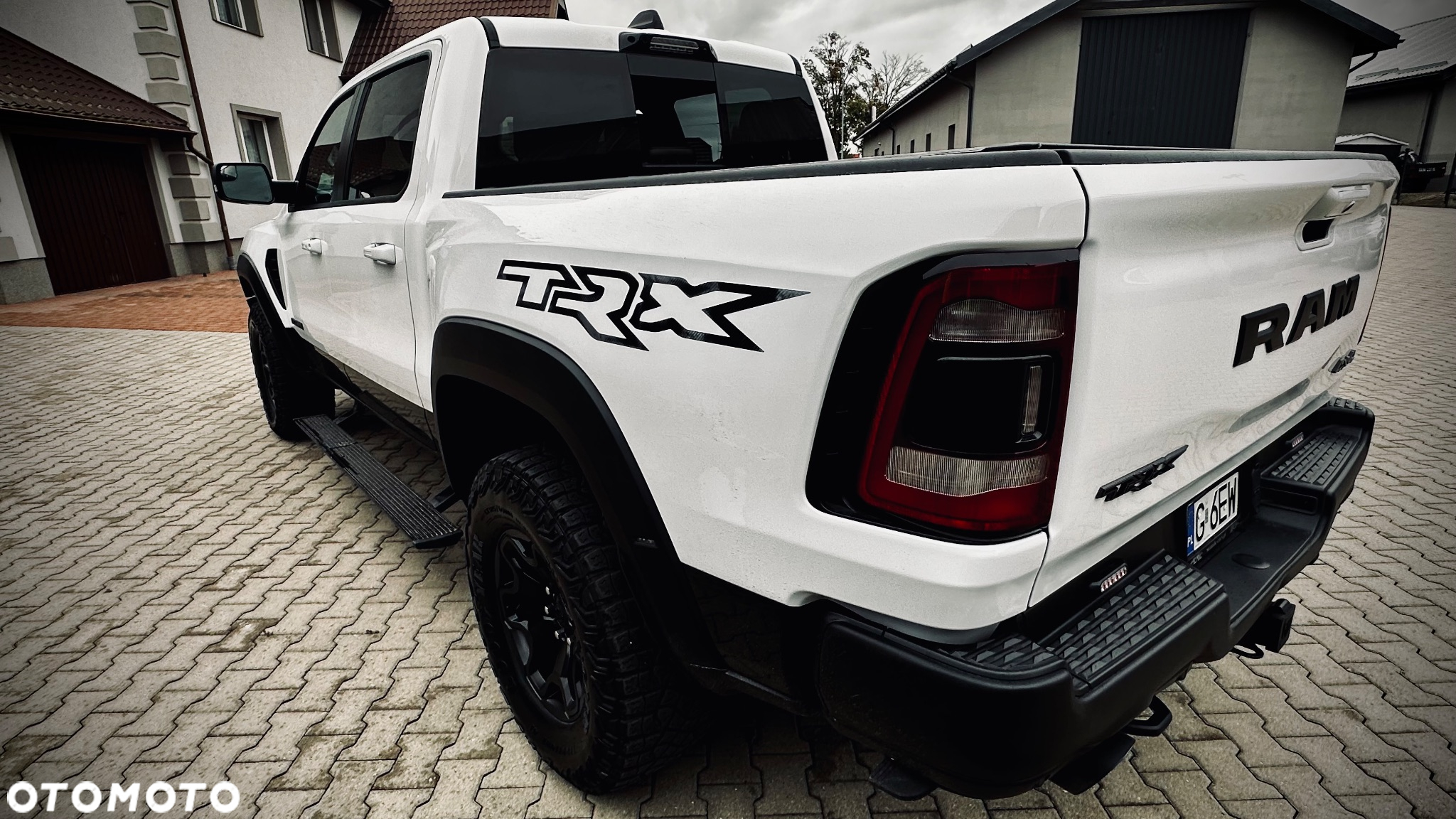RAM 1500 TRX - 11