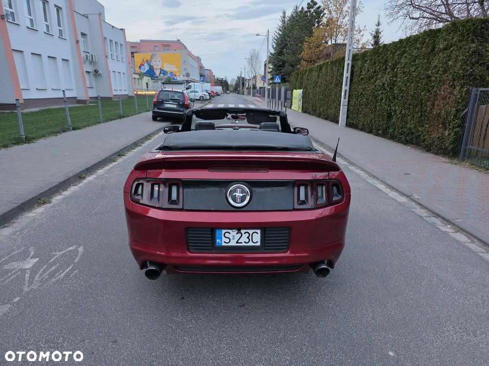 Ford Mustang 3.7 V6 Premium - 4