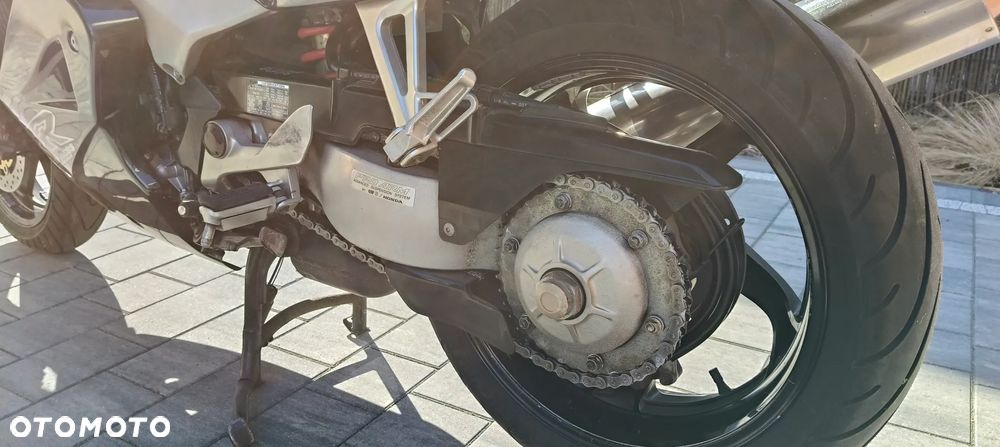 Honda VFR - 11