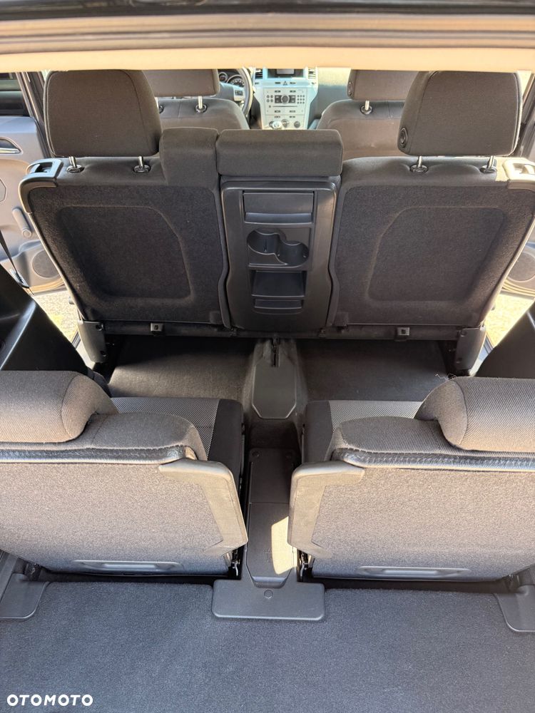 Opel Zafira 1.8 Family - 18