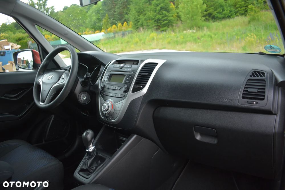 Hyundai ix20 - 23