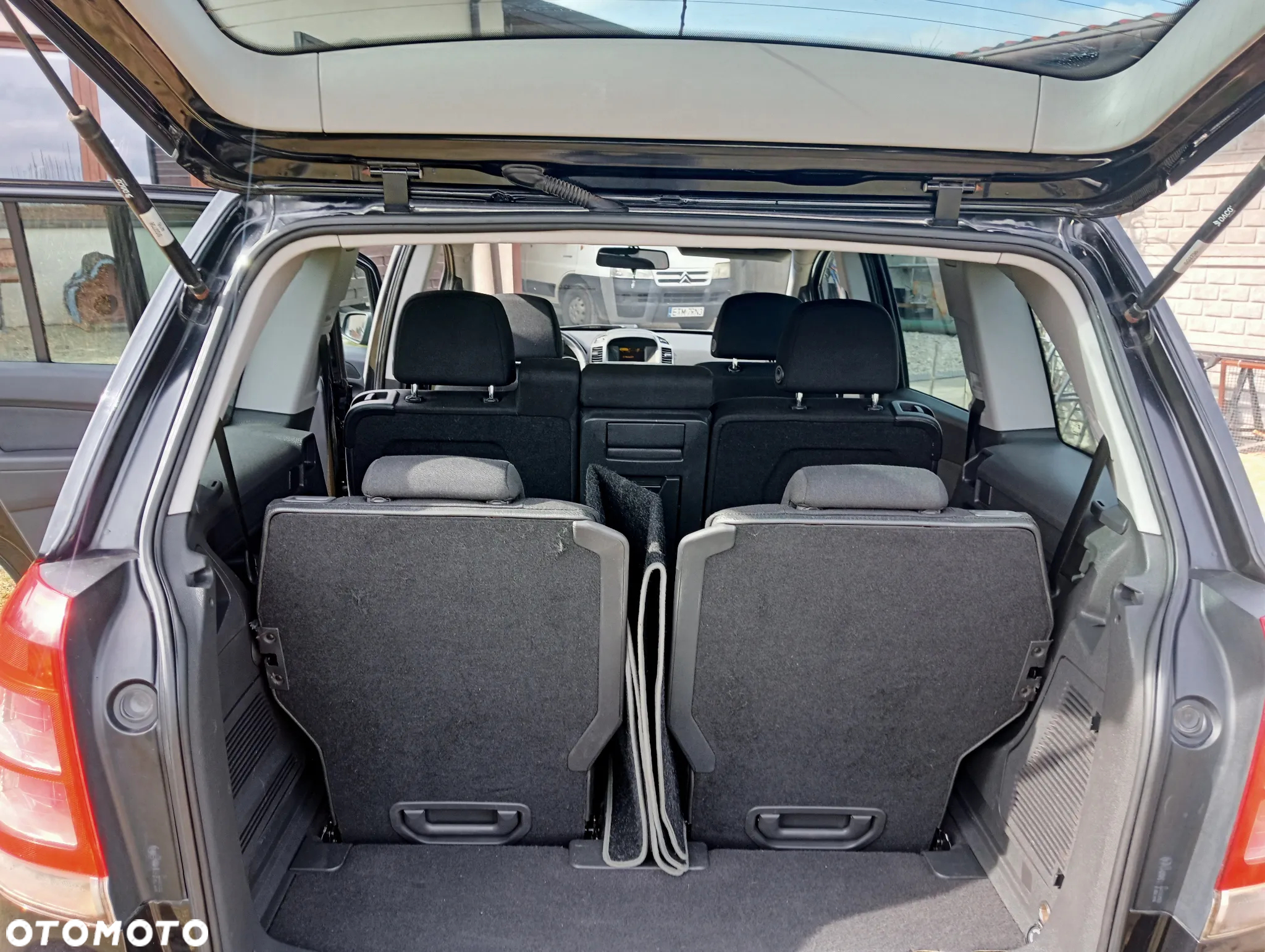 Opel Zafira - 7