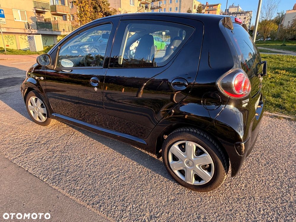 Toyota Aygo 1.0 VVT-i Black - 19