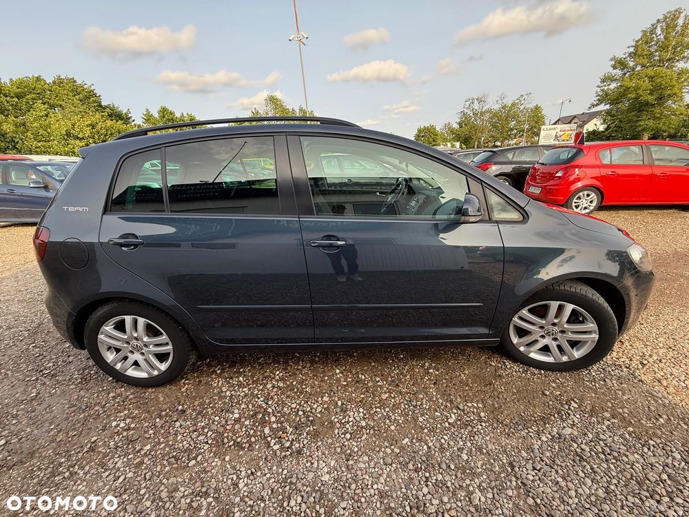 Volkswagen Golf Plus 1.6 TDI BlueMot Comfortline - 9