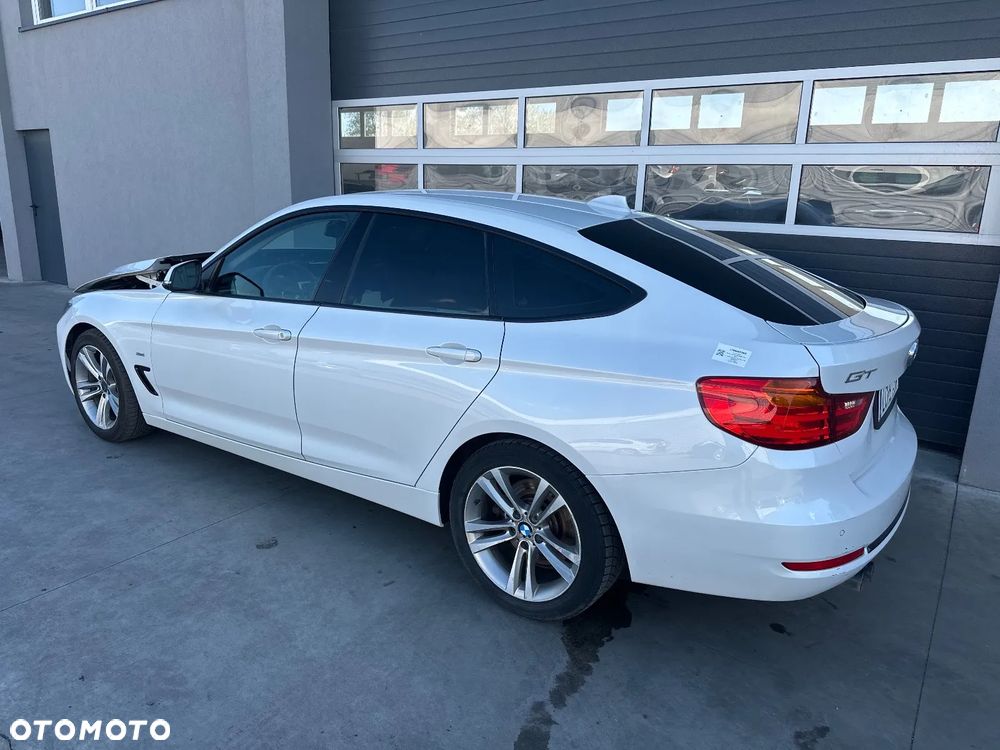 BMW 3GT 330d Sport Line - 1