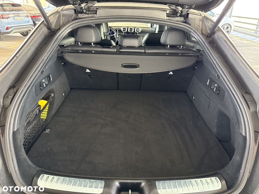 Mercedes-Benz GLC - 28