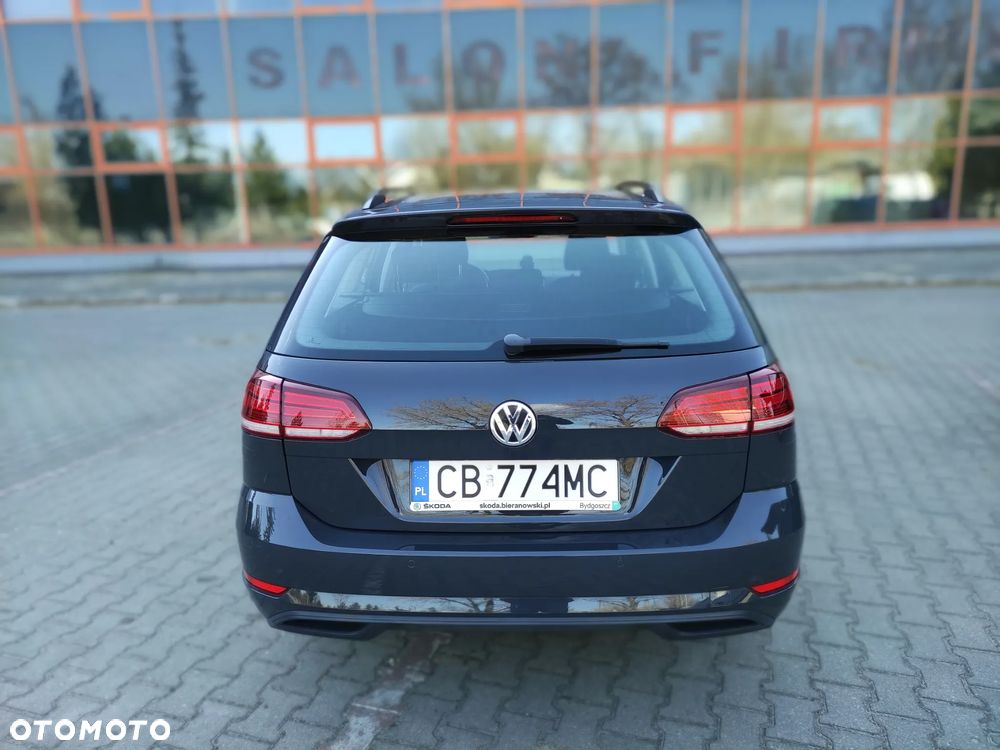 Volkswagen Golf 1.0 TSI BMT Trendline - 10