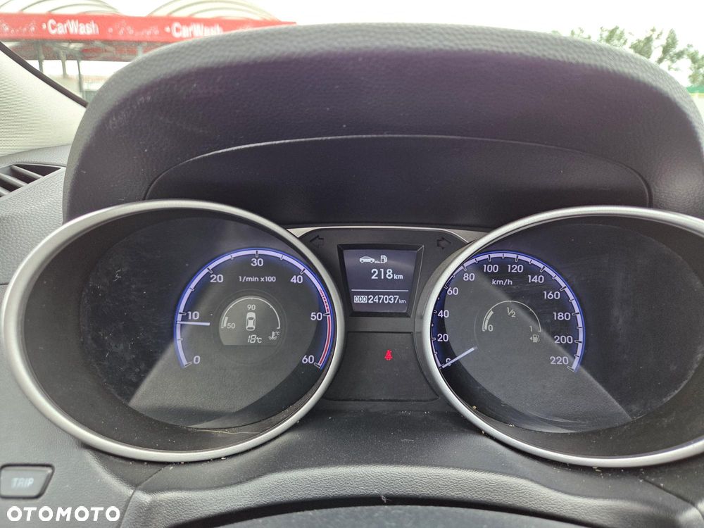 Hyundai Tucson 2.0 CRDi 4WD GLS - 23