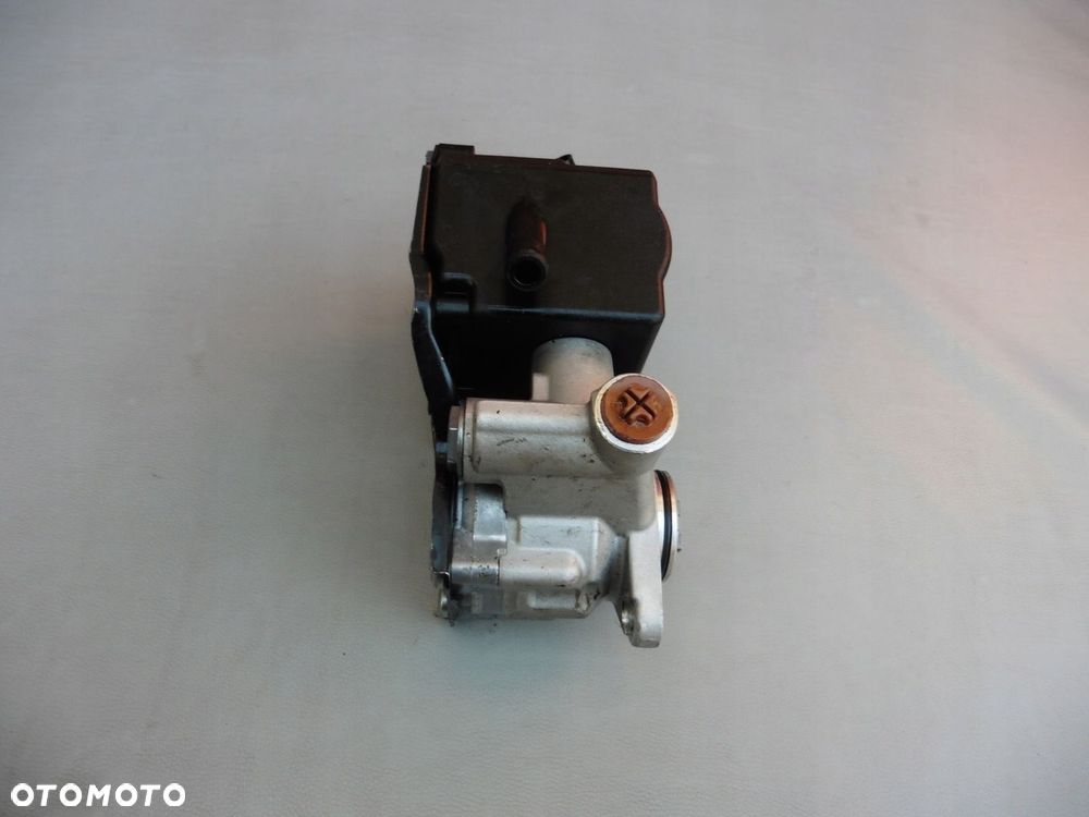 Pompa wspomagania IVECO EUROCARGO 2023r 7684900113 504078368 - 4