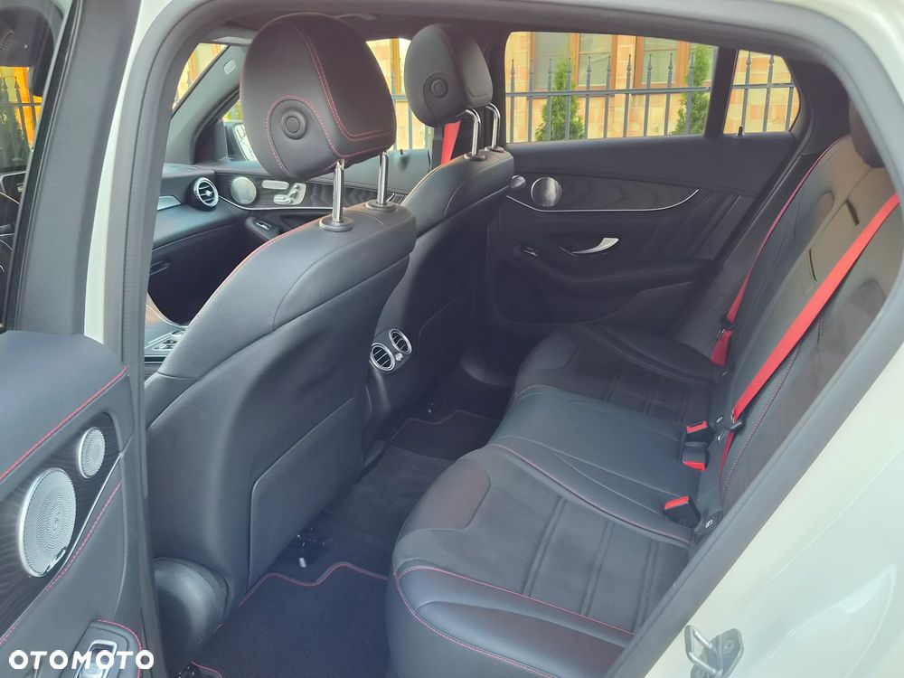 Mercedes-Benz GLC AMG 43 4Matic 9G-TRONIC - 18