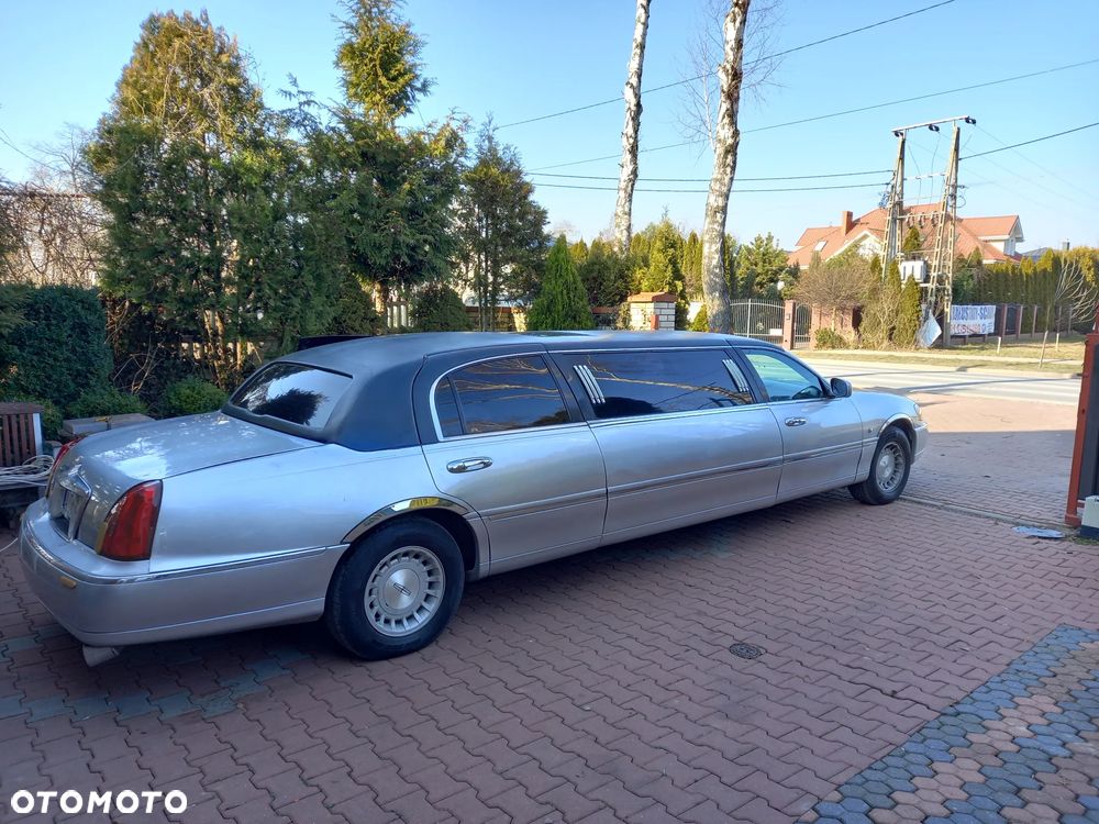 Lincoln Town Car 4.6 STD/Executive - 1